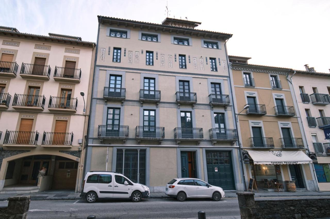 Magnolia Can Mateu, Bonito Apartamento Centrico Con Parking Camprodon Exterior foto
